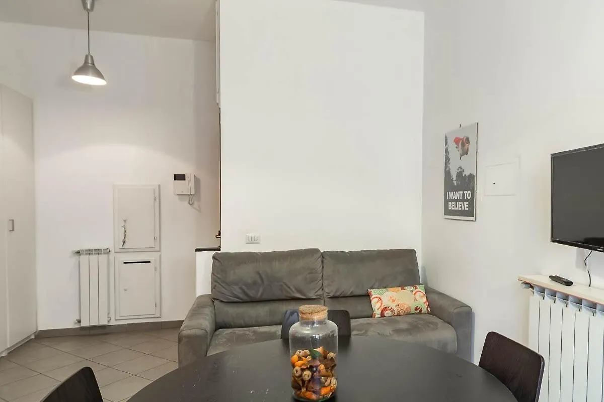 Apartment Central Navigli Near Metro & Wifi Milan Italy