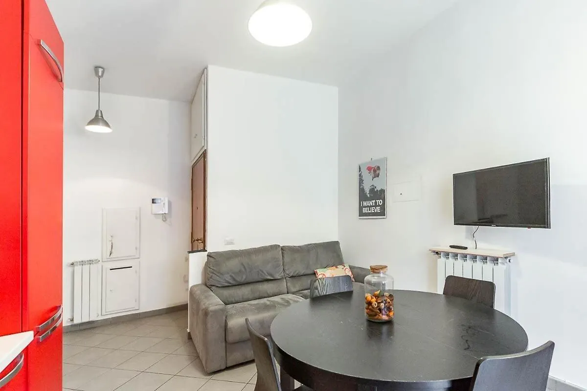 Apartment Central Navigli Near Metro & Wifi Milan