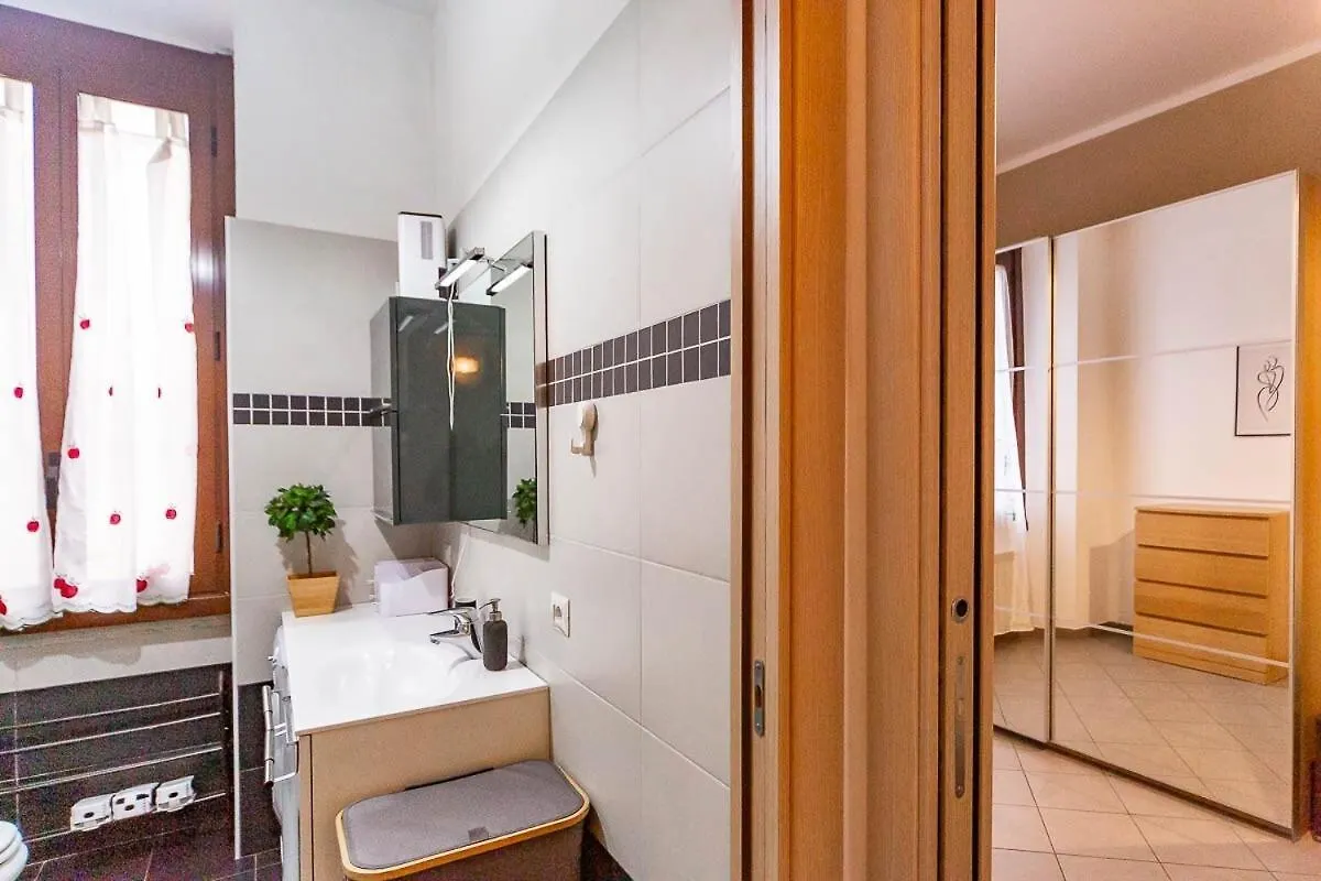 Apartment Central Navigli Near Metro & Wifi Milan