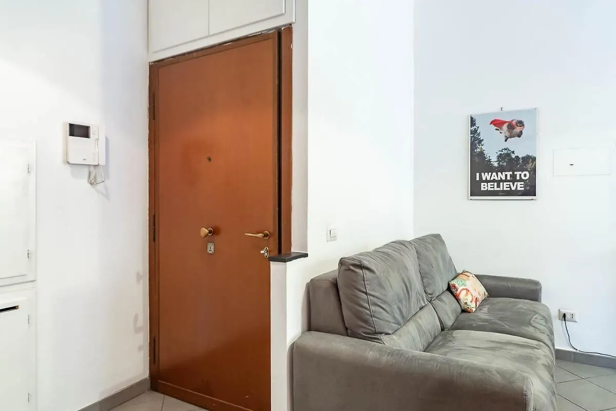 Apartment Central Navigli Near Metro & Wifi Milan Italy