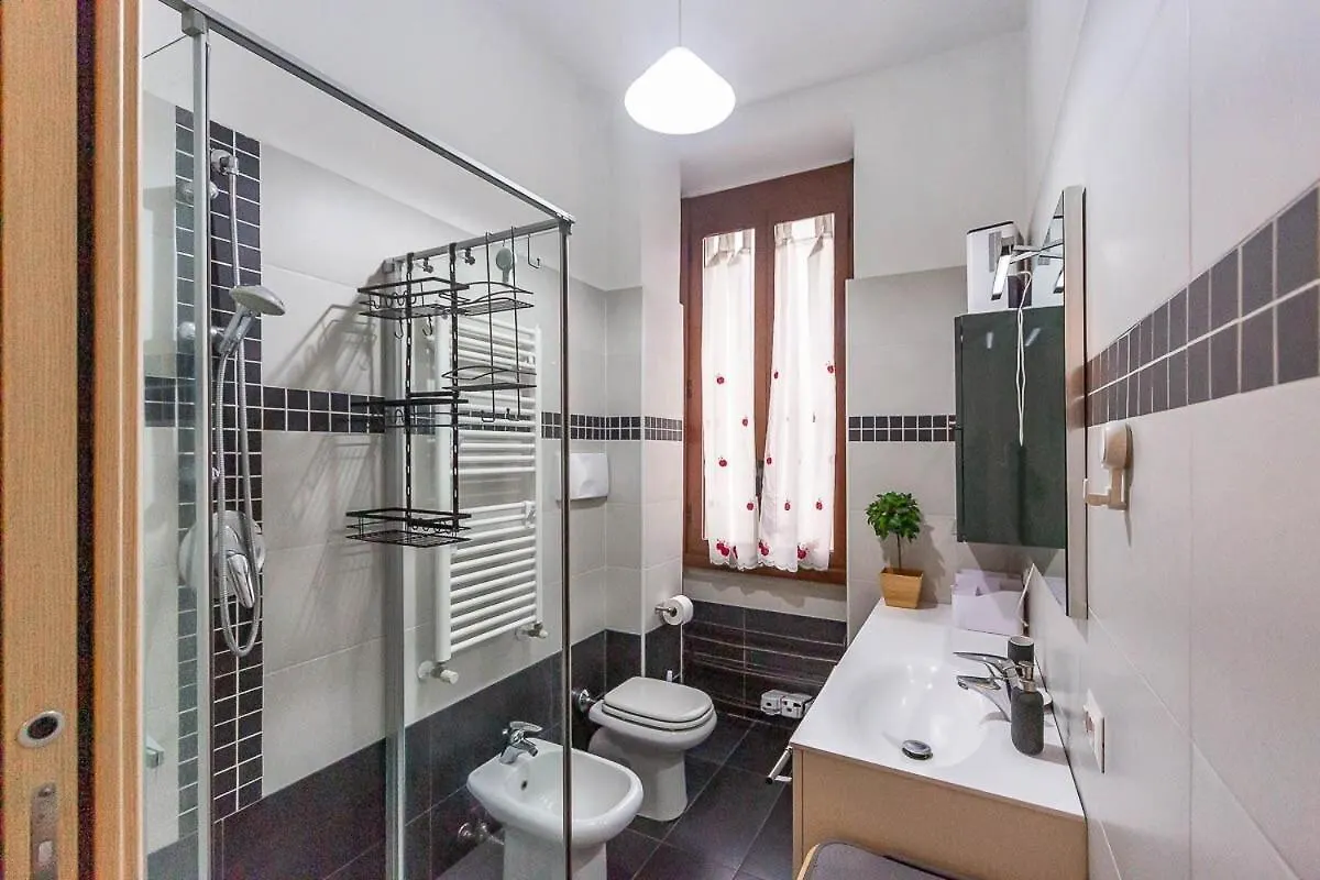 Apartment Central Navigli Near Metro & Wifi Milan Italy